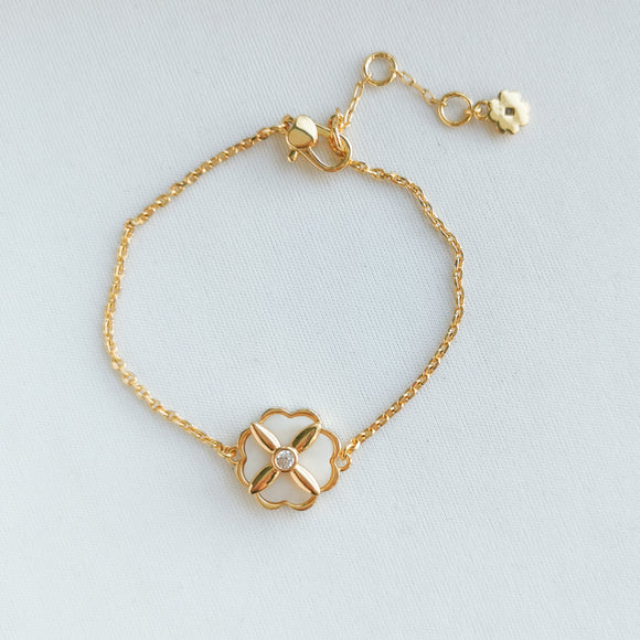 Heritage Bloom Gold Cream Bracelet